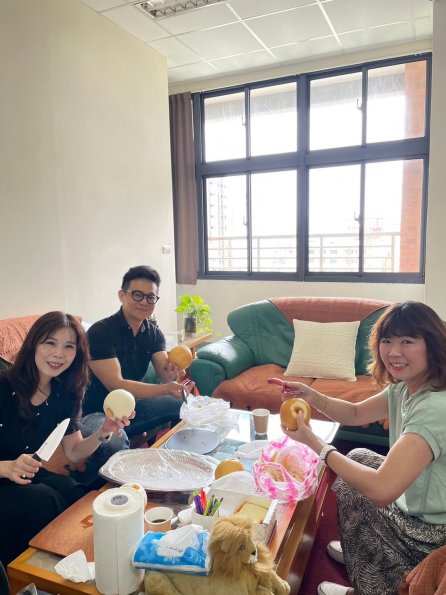 LINE_ALBUM_20240927教師節下午茶活動_241001_31